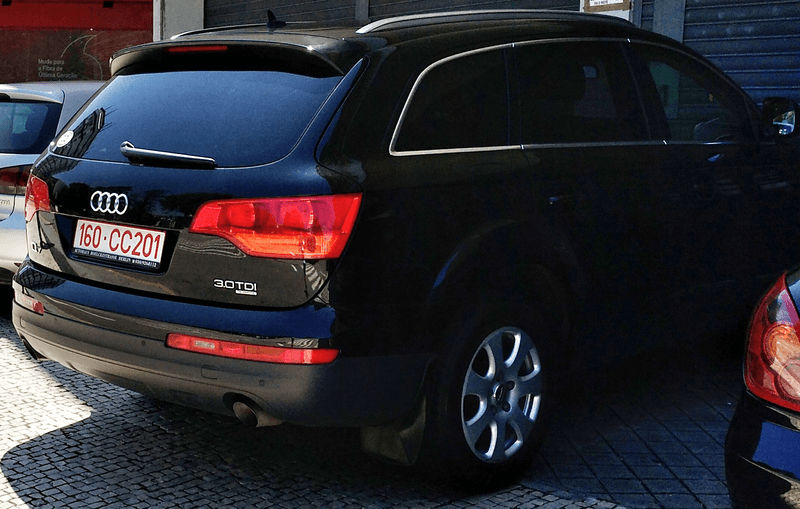 Matrícula diplomática 160