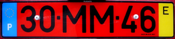 Máquina industrial com matrícula de classe E